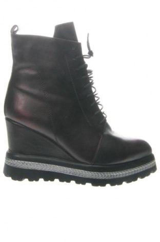 Damskie botki Unbranded, Rozmiar 38, Kolor Kolorowy, Cena 154,99 zł