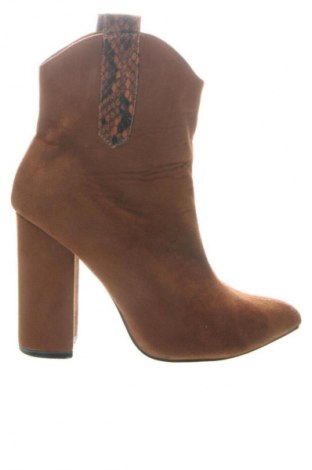 Γυναικεία μποτάκια Vices, Μέγεθος 36, Χρώμα Καφέ, Τιμή 58,23 €