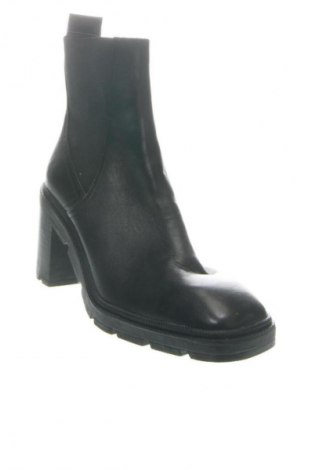 Дамски боти Zara, Размер 38, Цвят Черен, Цена 32,21 €