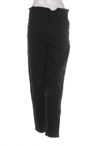 Dámske džínsy  Beloved, Veľkosť L, Farba Čierna, Cena  17,95 €