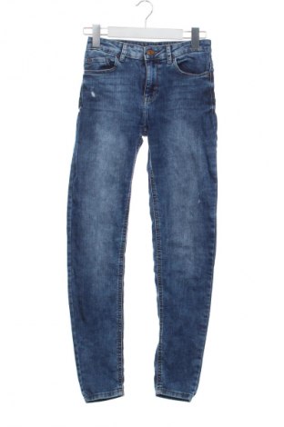 Dámské džíny  Bershka, Velikost XS, Barva Modrá, Cena  429,00 Kč