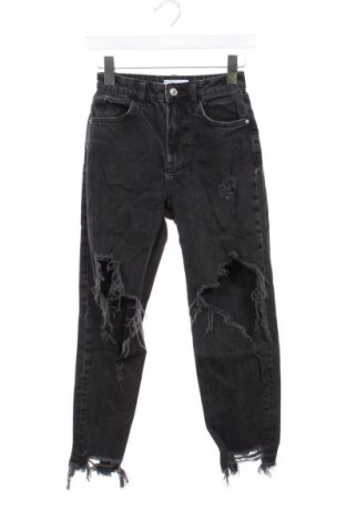 Γυναικείο Τζίν Bershka, Μέγεθος XXS, Χρώμα Γκρί, Τιμή 15,99 €