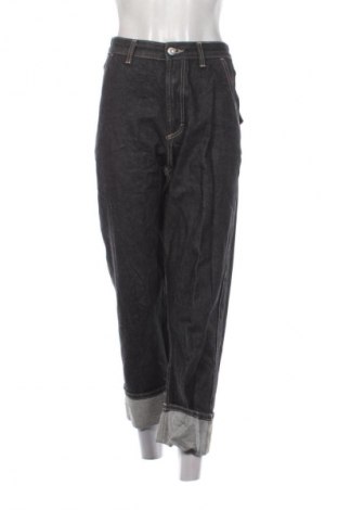 Γυναικείο Τζίν Bershka, Μέγεθος S, Χρώμα Μαύρο, Τιμή 14,99 €