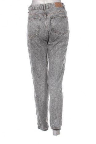 Дамски дънки Bershka, Размер S, Цвят Черен, Цена 14,77 €