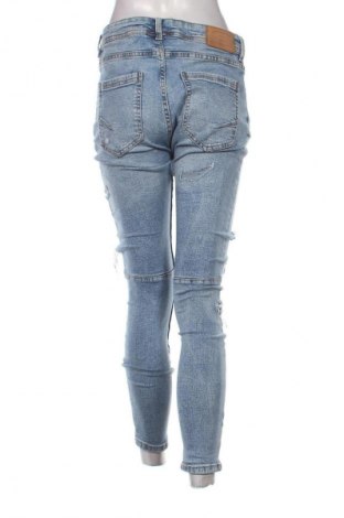 Dámské džíny  Bershka, Velikost XL, Barva Modrá, Cena  340,00 Kč