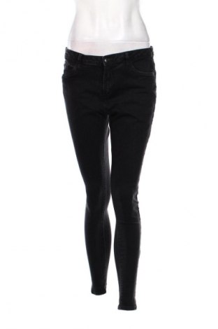 Dámské džíny  Clockhouse, Velikost L, Barva Černá, Cena  209,00 Kč
