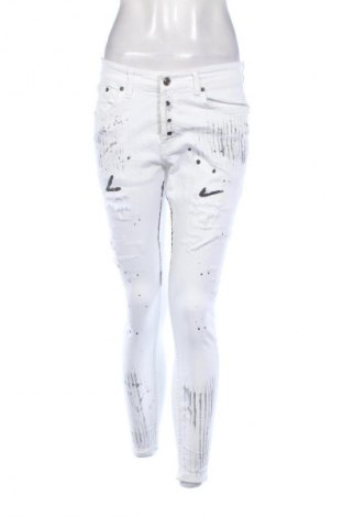 Dámské džíny  GM, Velikost S, Barva Bílá, Cena  389,00 Kč