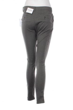 Dámské džíny  Love, Velikost S, Barva Zelená, Cena  369,00 Kč