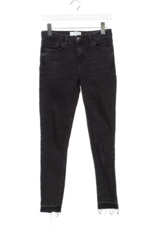 Дамски дънки Mango, Размер S, Цвят Черен, Цена 8,69 €