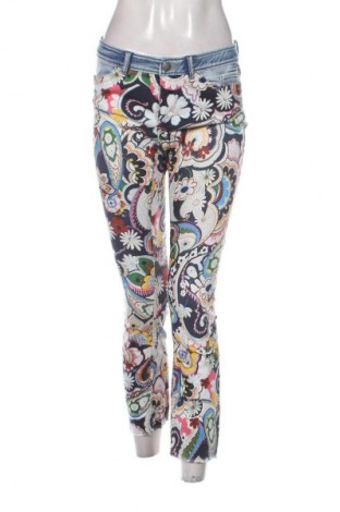 Dámské džíny  Marc Cain Sports, Velikost M, Barva Vícebarevné, Cena  1 984,00 Kč