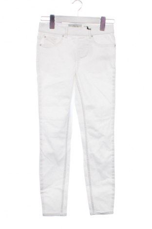 Damskie jeansy New Look, Rozmiar XS, Kolor Biały, Cena 103,99 zł