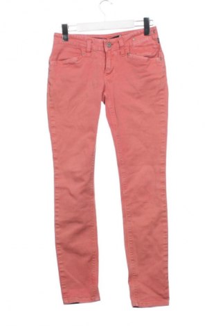 Dámské džíny  Nikita Denim, Velikost M, Barva Červená, Cena  429,00 Kč