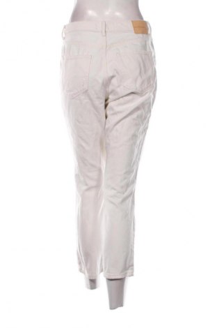 Γυναικείο Τζίν ONLY, Μέγεθος M, Χρώμα Λευκό, Τιμή 17,00 €