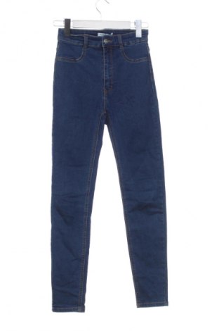 Damskie jeansy Pull&Bear, Rozmiar XS, Kolor Niebieski, Cena 33,99 zł