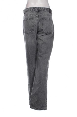 Damskie jeansy Pull&Bear, Rozmiar L, Kolor Szary, Cena 71,99 zł
