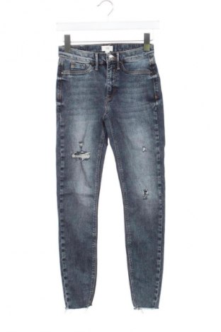 Damskie jeansy River Island, Rozmiar S, Kolor Niebieski, Cena 90,99 zł