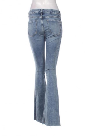 Damskie jeansy River Island, Rozmiar S, Kolor Niebieski, Cena 123,34 zł