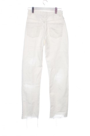 Női farmernadrág Sinsay, Méret XS, Szín Fehér, Ár 6 289 Ft