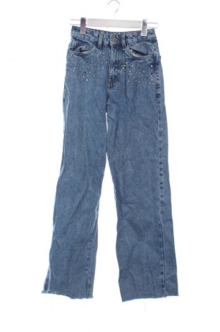 Damskie jeansy Sinsay, Rozmiar XXS, Kolor Niebieski, Cena 74,99 zł