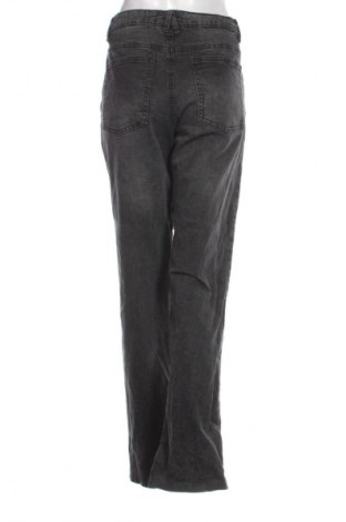 Γυναικείο Τζίν Sinsay, Μέγεθος M, Χρώμα Μαύρο, Τιμή 8,22 €