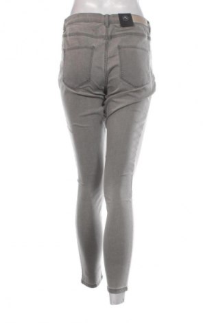 Damskie jeansy Vero Moda, Rozmiar XL, Kolor Szary, Cena 210,99 zł