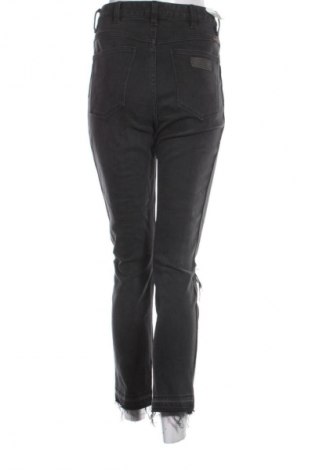 Damskie jeansy Wrangler, Rozmiar S, Kolor Czarny, Cena 81,99 zł