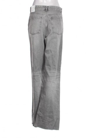 Damen Jeans Zara, Größe M, Farbe Grau, Preis 28,99 €