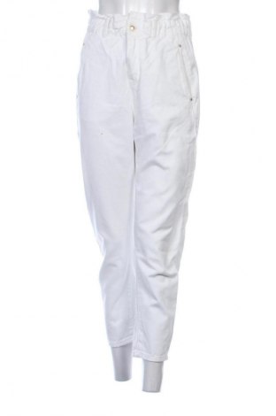 Γυναικείο Τζίν Zara, Μέγεθος S, Χρώμα Λευκό, Τιμή 13,80 €