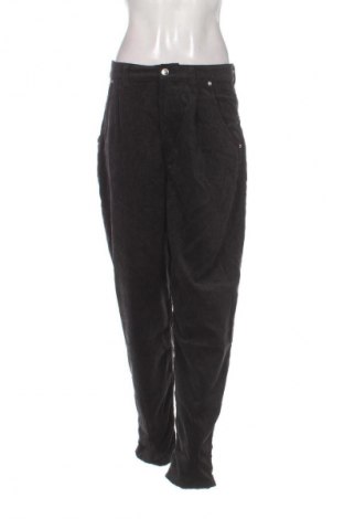 Dámské manšestráky  H&M Divided, Velikost M, Barva Černá, Cena  179,00 Kč