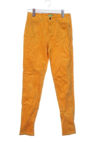 Γυναικείο κοτλέ παντελόνι United Colors Of Benetton, Μέγεθος S, Χρώμα Κίτρινο, Τιμή 10,99 €
