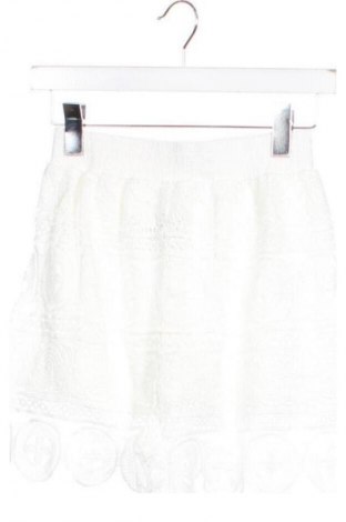 Γυναικείο κοντό παντελόνι Airisa, Μέγεθος XXS, Χρώμα Εκρού, Τιμή 5,99 €