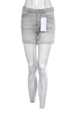 Дамски къс панталон Amisu, Размер S, Цвят Сив, Цена 7,15 €