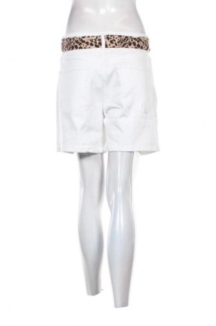 Γυναικείο κοντό παντελόνι Ana&Ava, Μέγεθος L, Χρώμα Λευκό, Τιμή 50,99 €