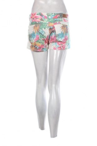 Dámské kraťasy  Bella Ragazza, Velikost M, Barva Vícebarevné, Cena  493,00 Kč