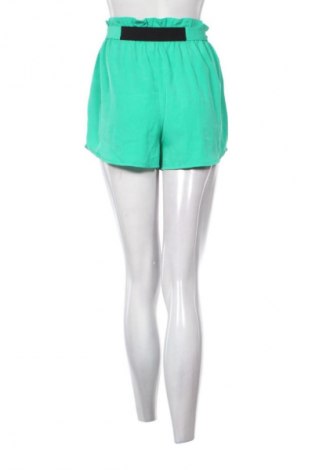 Damskie szorty Bershka, Rozmiar S, Kolor Zielony, Cena 49,99 zł