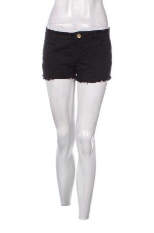 Γυναικείο κοντό παντελόνι Bershka, Μέγεθος M, Χρώμα Μαύρο, Τιμή 6,99 €