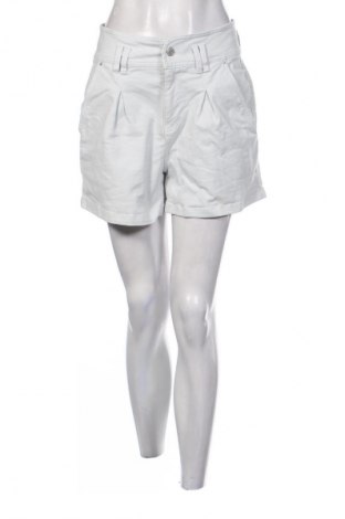 Γυναικείο κοντό παντελόνι Clockhouse, Μέγεθος M, Χρώμα Μπλέ, Τιμή 7,99 €