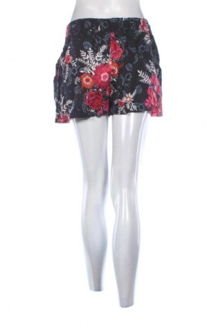 Pantaloni scurți de femei Coline, Mărime M, Culoare Multicolor, Preț 35,99 Lei