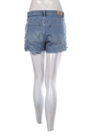 Дамски къс панталон CoolCat, Размер L, Цвят Многоцветен, Цена 5,11 €