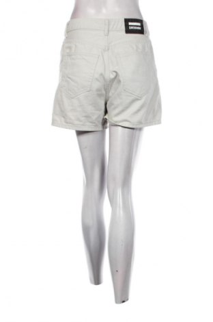 Dámské kraťasy  Dr. Denim, Velikost M, Barva Krémová, Cena  133,00 Kč