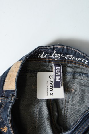 Γυναικείο κοντό παντελόνι Eddie Bauer, Μέγεθος M, Χρώμα Μπλέ, Τιμή 16,99 €