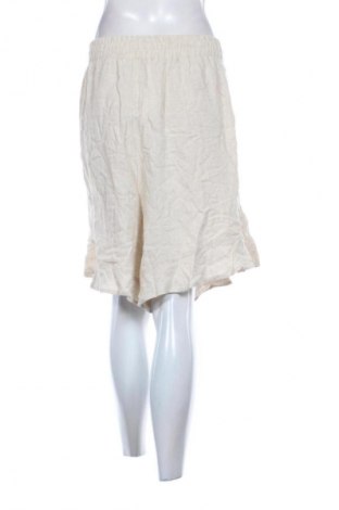 Дамски къс панталон Emery rose, Размер 3XL, Цвят Бежов, Цена 5,11 €