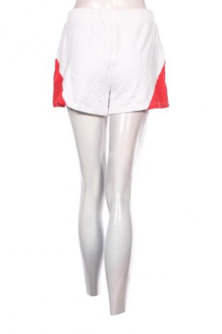 Pantaloni scurți de femei Esmara, Mărime M, Culoare Multicolor, Preț 29,99 Lei