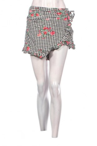 Pantaloni scurți de femei Forever 21, Mărime XXL, Culoare Multicolor, Preț 26,99 Lei