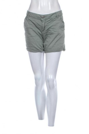 Γυναικείο κοντό παντελόνι Garcia, Μέγεθος L, Χρώμα Πράσινο, Τιμή 8,99 €
