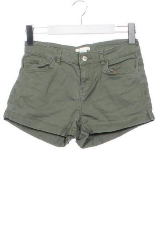 Γυναικείο κοντό παντελόνι H&M, Μέγεθος XS, Χρώμα Πράσινο, Τιμή 8,99 €