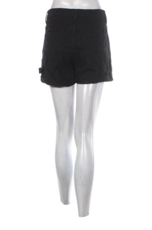 Дамски къс панталон H&M Divided, Размер S, Цвят Черен, Цена 6,13 €