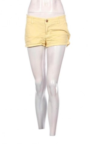 Női rövidnadrág H&M L.O.G.G., Méret M, Szín Sárga, Ár 2 819 Ft