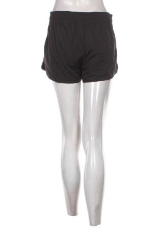 Дамски къс панталон H&M Sport, Размер M, Цвят Черен, Цена 3,57 €