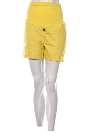 Pantaloni scurți de femei Maternite, Mărime L, Culoare Galben, Preț 59,99 Lei